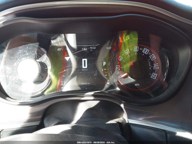 Dodge Challenger 2019 2C3CDZAG7KH621398 Image 7