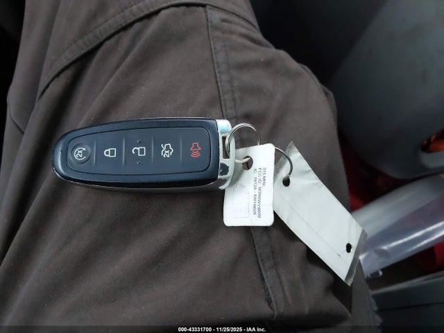 Продаж на аукціоні авто 2018 Ford Escape Titanium, vin: 1FMCU9J97JUB86404, номер лоту: 43331700