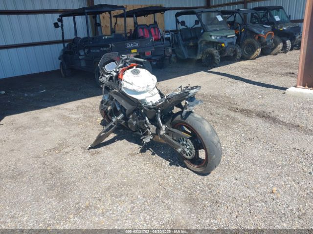 2023 KAWASAKI EX650 ML5EXER19PDA85303 Photo 2