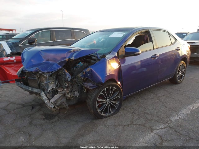 Toyota Corolla S Premium 2014 5YFBURHE5EP013213 Image 2