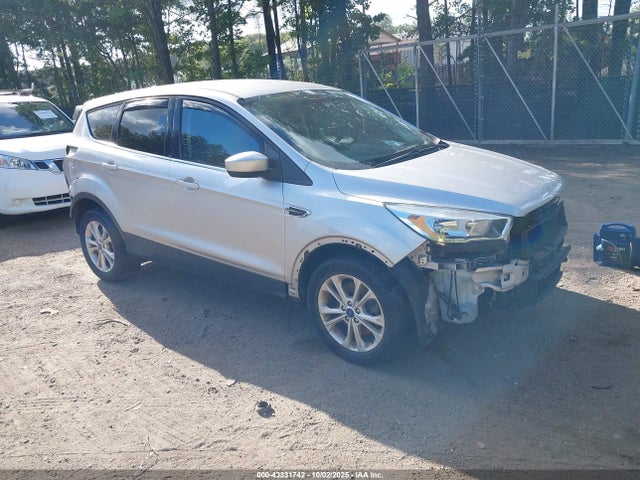 2017 Ford Escape Se მანქანა იყიდება აუქციონზე, vin: 1FMCU9GD0HUB45988, აუქციონის ნომერი: 43331742