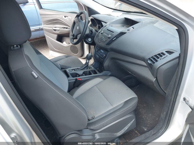 2017 Ford Escape Se მანქანა იყიდება აუქციონზე, vin: 1FMCU9GD0HUB45988, აუქციონის ნომერი: 43331742