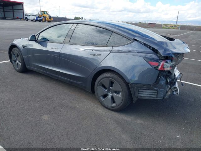 2022 TESLA MODEL 3 5YJ3E1EA0NF127314 Photo 2