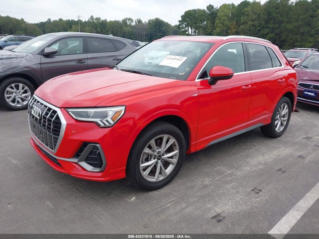 2023 AUDI Q3 WA1DECF3XP1087409 Photo 1