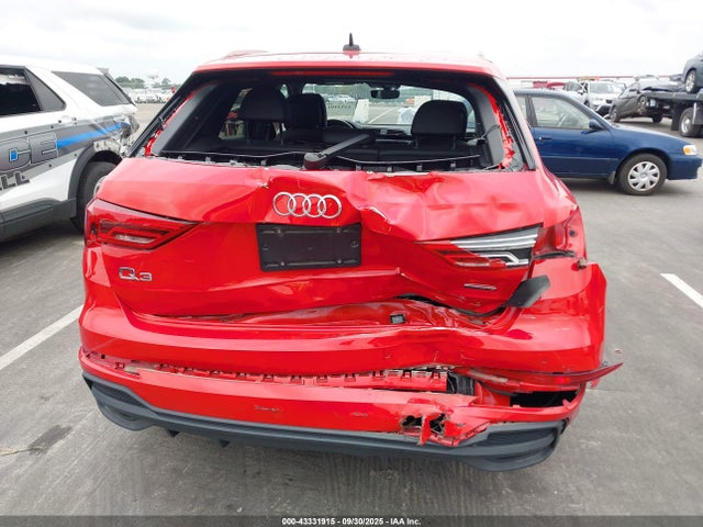 2023 AUDI Q3 WA1DECF3XP1087409 Photo 5
