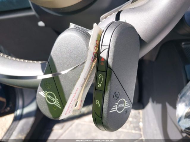 2025 MINI COUNTRYMAN WMZ23GA03S7S83219 Photo 10