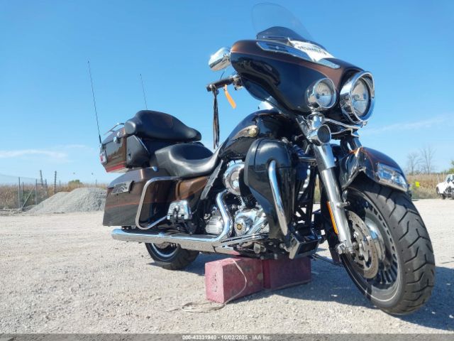 2013 HARLEY-DAVIDSON FLHTK 1HD1KEM28DB640053
