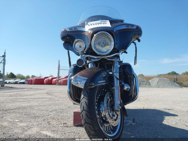 2013 HARLEY-DAVIDSON FLHTK 1HD1KEM28DB640053 Photo 4