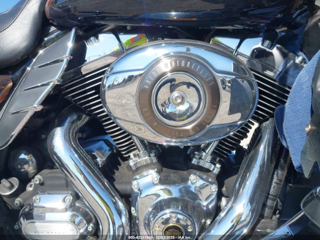2013 HARLEY-DAVIDSON FLHTK 1HD1KEM28DB640053 Photo 7