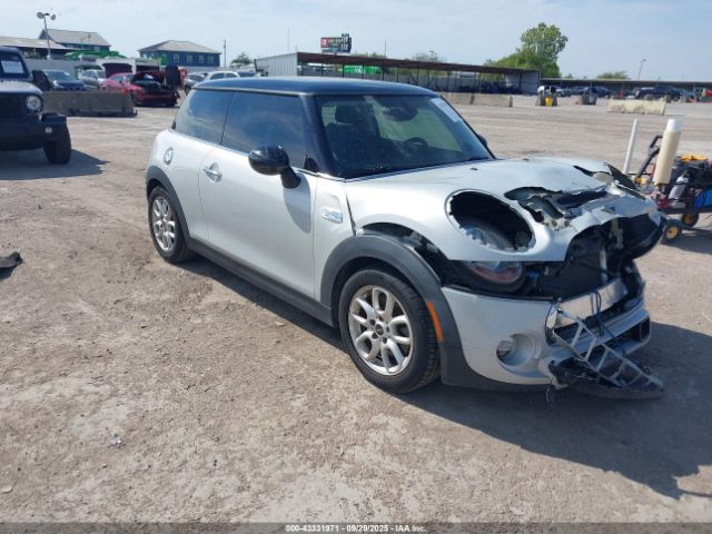 2015 MINI HARDTOP WMWXP7C56F2A39621 Photo 0