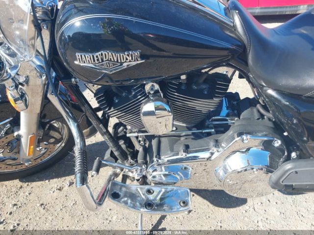 2014 HARLEY-DAVIDSON FLHR 1HD1FBM1XEB683949 Photo 8