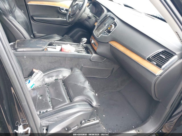 YV4A22PL3K1493337 Volvo Xc90 T6 Inscription