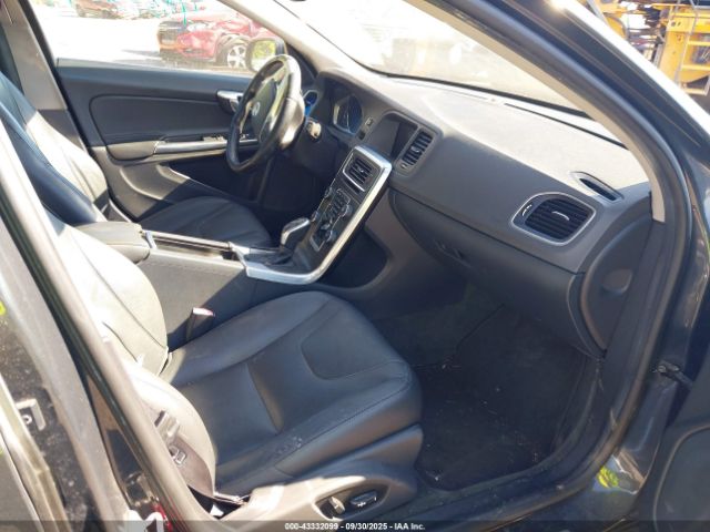 2015 VOLVO V60 YV126MEB9F1199572 Photo 4