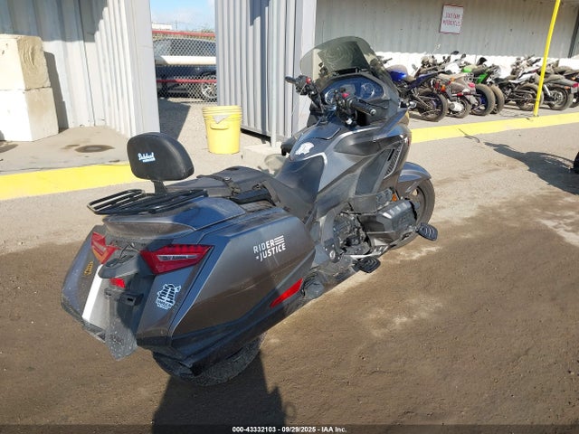 Honda Gl1800 B 2018 JH2SC7940JK000401 Image 4