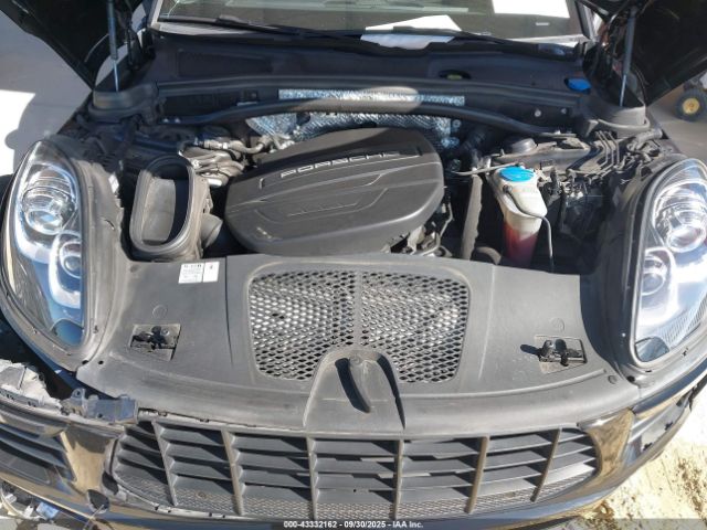 2018 PORSCHE MACAN WP1AA2A57JLB11179 Photo 9