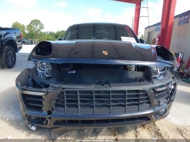 2018 PORSCHE MACAN WP1AA2A57JLB11179 Photo 5