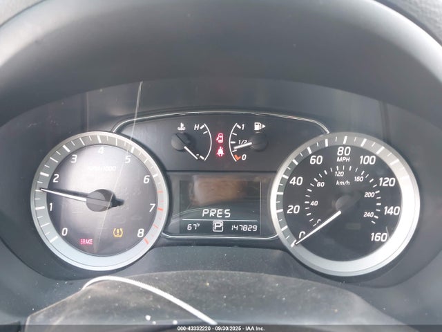Nissan 2014 2014 3N1AB7AP6EY230855 Image 7
