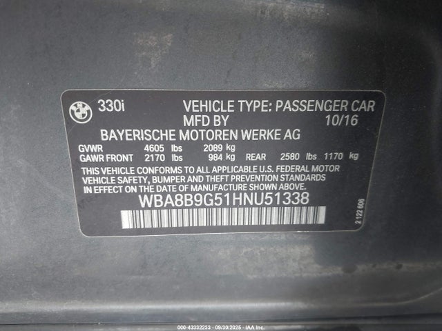 WBA8B9G51HNU51338 BMW 2017