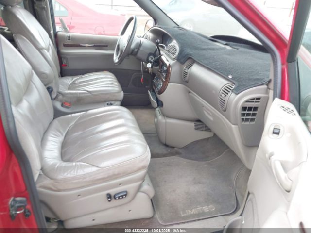 1999 CHRYSLER TOWN & COUNTRY 1C4GT64L6XB803276 Photo 4