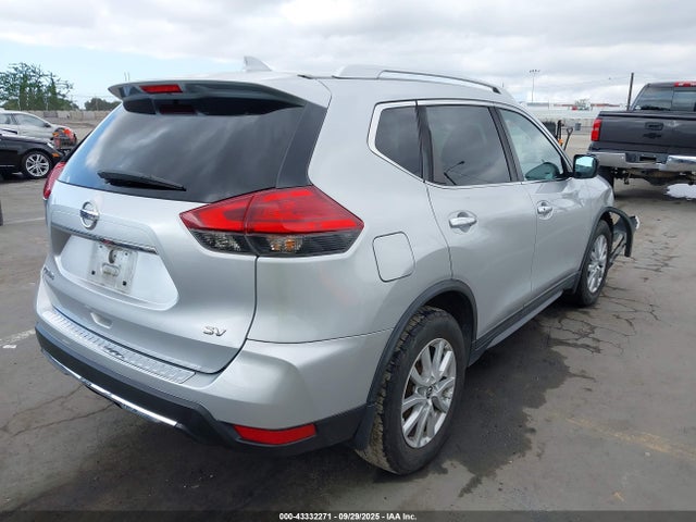 Nissan 2017 2017 KNMAT2MT5HP515235 Image 4