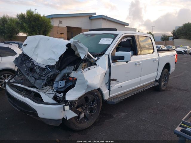 2022 FORD F-150 LIGHTNING 1FT6W1EV7NWG05527 Photo 1