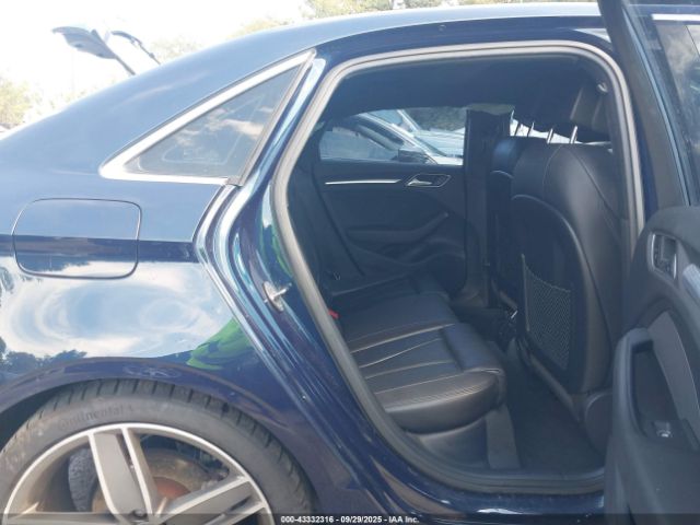 2018 AUDI A3 WAUJ8GFF9J1031094 Photo 7