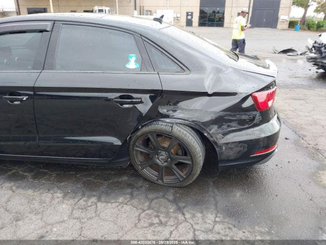 2018 AUDI A3 WAUB8GFF5J1017679 Photo 5