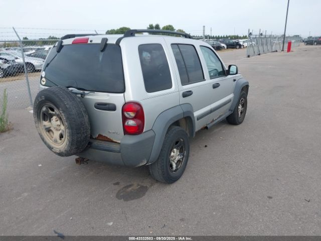 2006 JEEP LIBERTY 1J4GL48KX6W280030 Photo 3