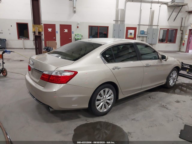 Honda k24w1 2015 1HGCR2F80FA091349 Image 4