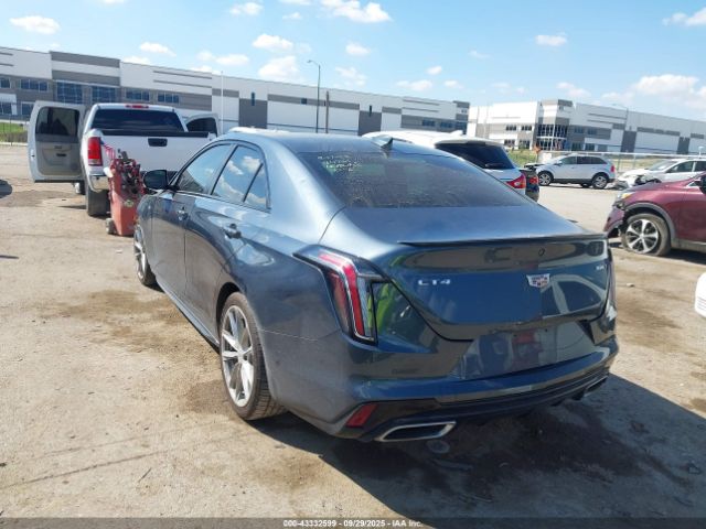 2022 CADILLAC CT4 1G6DC5RK9N0130699 Photo 2