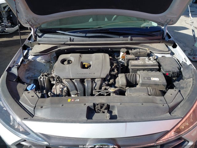 Hyundai mpi nu 2019 5NPD84LF6KH412852 Image 10