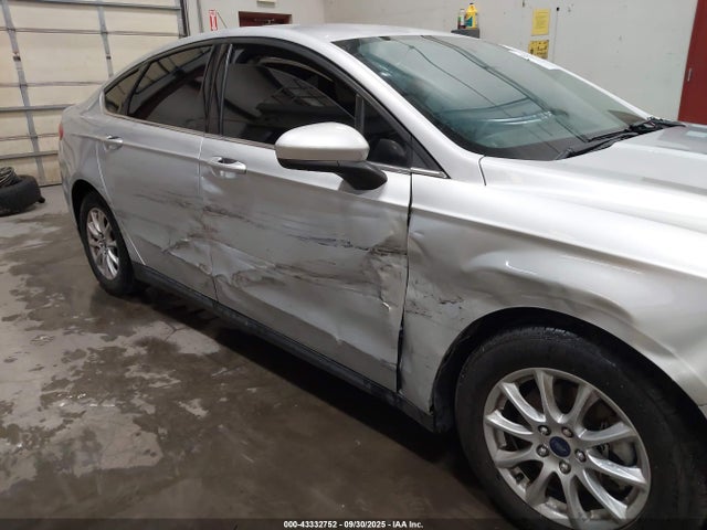 3FA6P0G76FR295161 Ford FUSION S