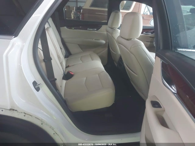 2018 CADILLAC XT5 1GYKNERS6JZ126589 Photo 7