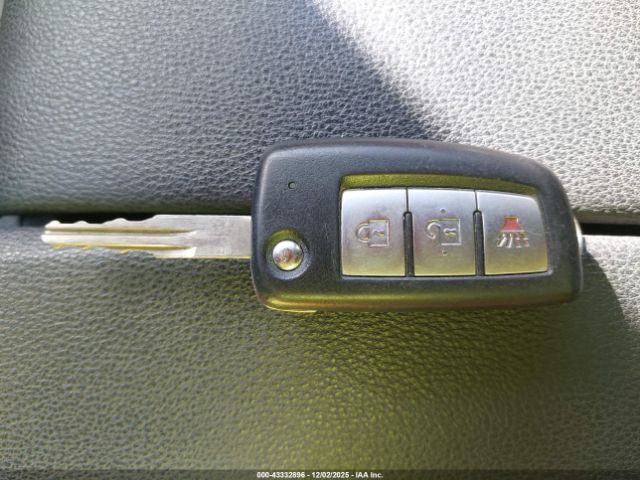 2018 NISSAN ROGUE KNMAT2MT0JP561402 Photo 10