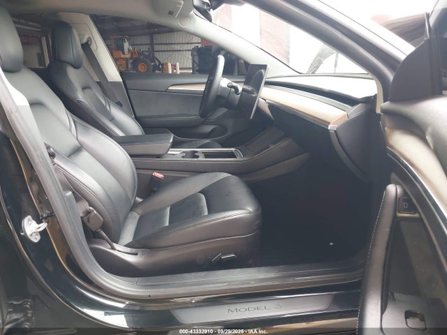 2022 TESLA MODEL 3 5YJ3E1EC6NF233462 Photo 4