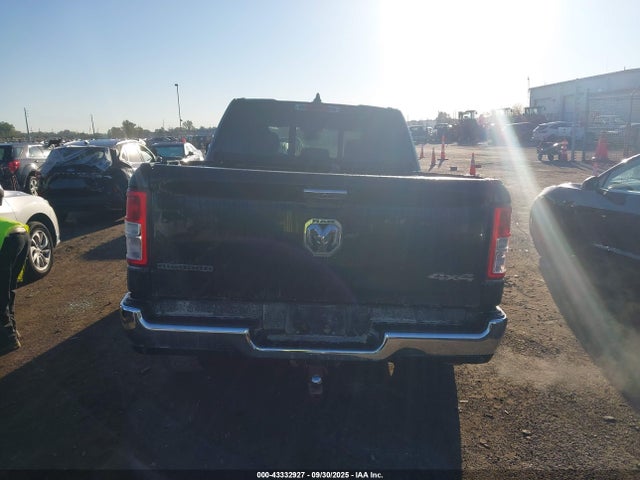 43332927 :رقم المزاد ، 1C6RRFFG3KN818677 vin ، 2019 Ram 1500 Big Horn/lone Star  4x4 5'7 Box مزاد بيع