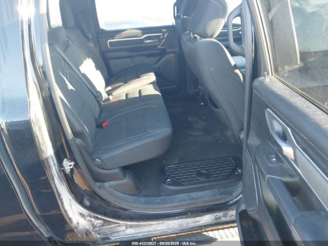 2019 RAM 1500 1C6RRFFG3KN818677 Photo 7