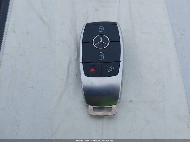 W1N0G8EB3NG116885 Mercedes-Benz m274