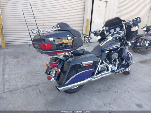 2010 HARLEY-DAVIDSON FLHTK 1HD1KEM17AB606835 Photo 3