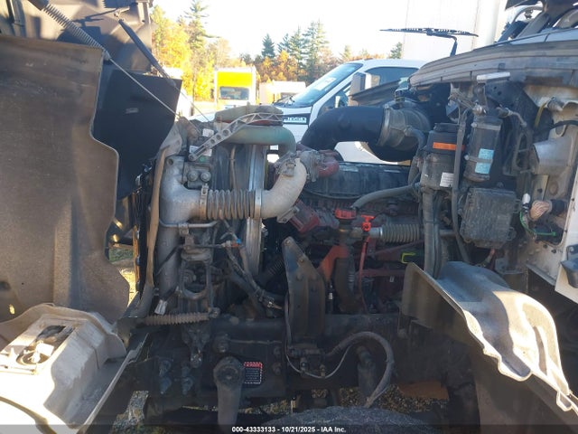 Mack Granite 2023 1M2GR4GC7PM027741 Image 9