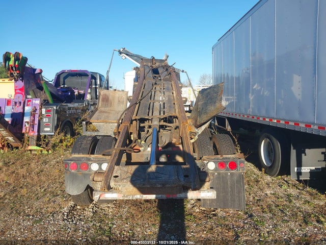 Mack Granite 2023 1M2GR4GC7PM027741 Image 18