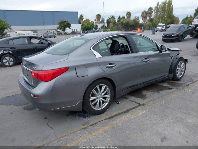JN1BV7AP2FM347882 Infiniti 2015