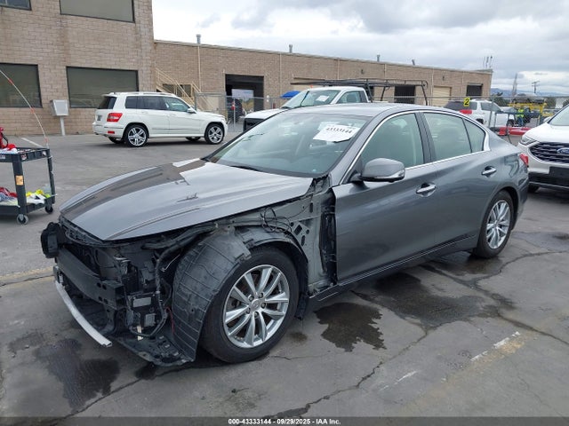 JN1BV7AP2FM347882 Infiniti 2015