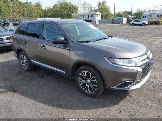 2018 MITSUBISHI OUTLANDER JA4AZ3A39JZ049869 Photo 0