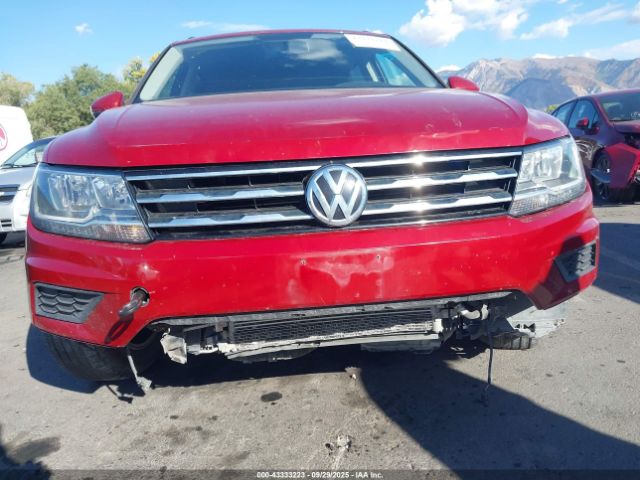 2018 VOLKSWAGEN TIGUAN 3VV0B7AX7JM084929 Photo 5