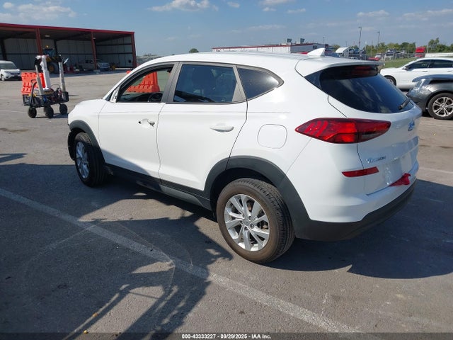 KM8J2CA46LU256766 Hyundai TUCSON SE