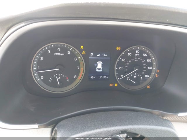 KM8J2CA46LU256766 Hyundai TUCSON SE