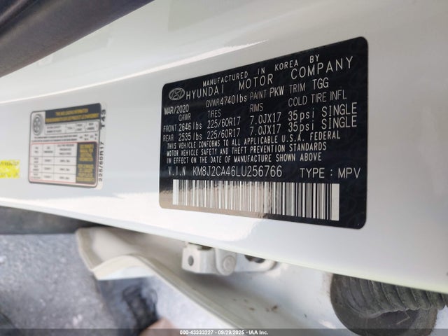 KM8J2CA46LU256766 Hyundai TUCSON SE