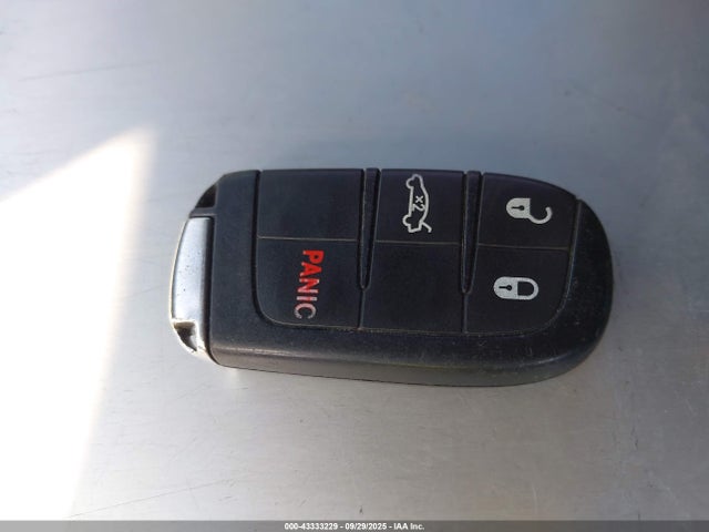 2C3CDZBT9JH271508 Dodge 2018