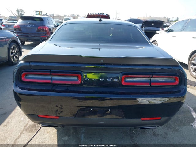 2C3CDZBT9JH271508 Dodge 2018